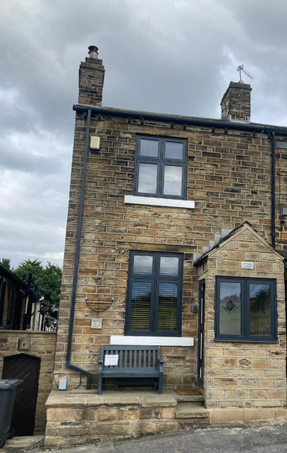 Colts Neck Cottage Upper Hopton, Mirfield, West Yorkshire Exterior photo